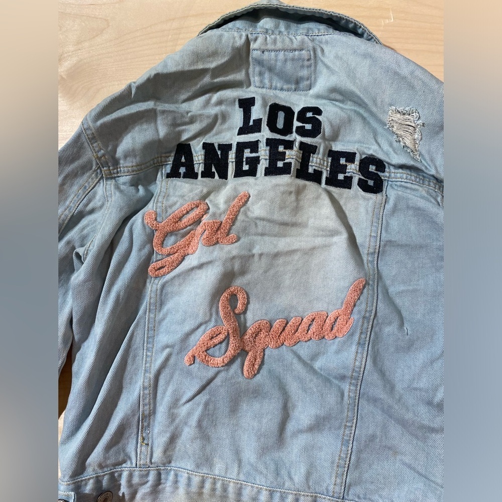 Forever 21 Jean Jacket Medium (DC)